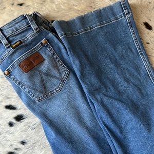 Wrangler flares 28x34 like new condition